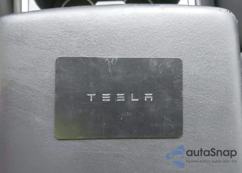 2022 Tesla Model Y Long Range Dual Motor All-Wheel Drive from USA, damaged, VIN 7SAYGDEE9NF561805